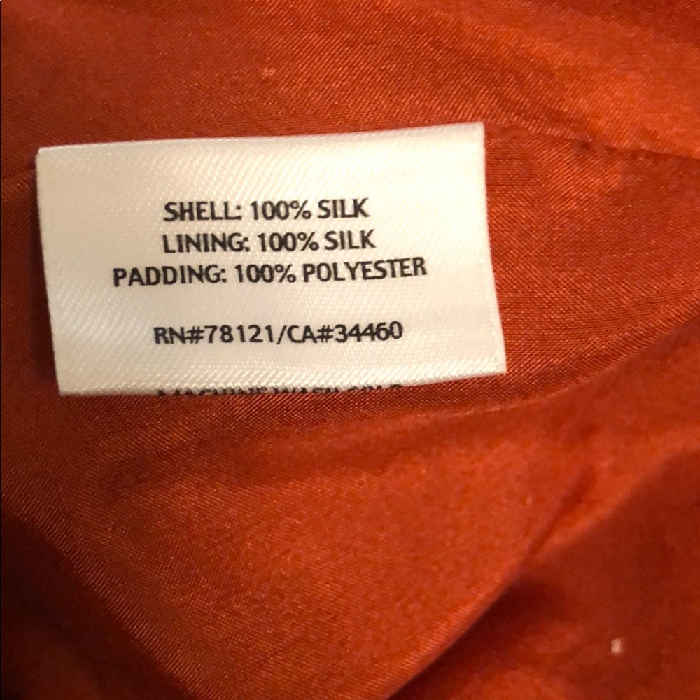 ✨Eileen Fisher Rust Orange 100% Silk Quilted Vest Small - Picture 7 of 16